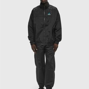 NWT Adidas Originals Equipment Windbreaker Jacket Men's Size Small